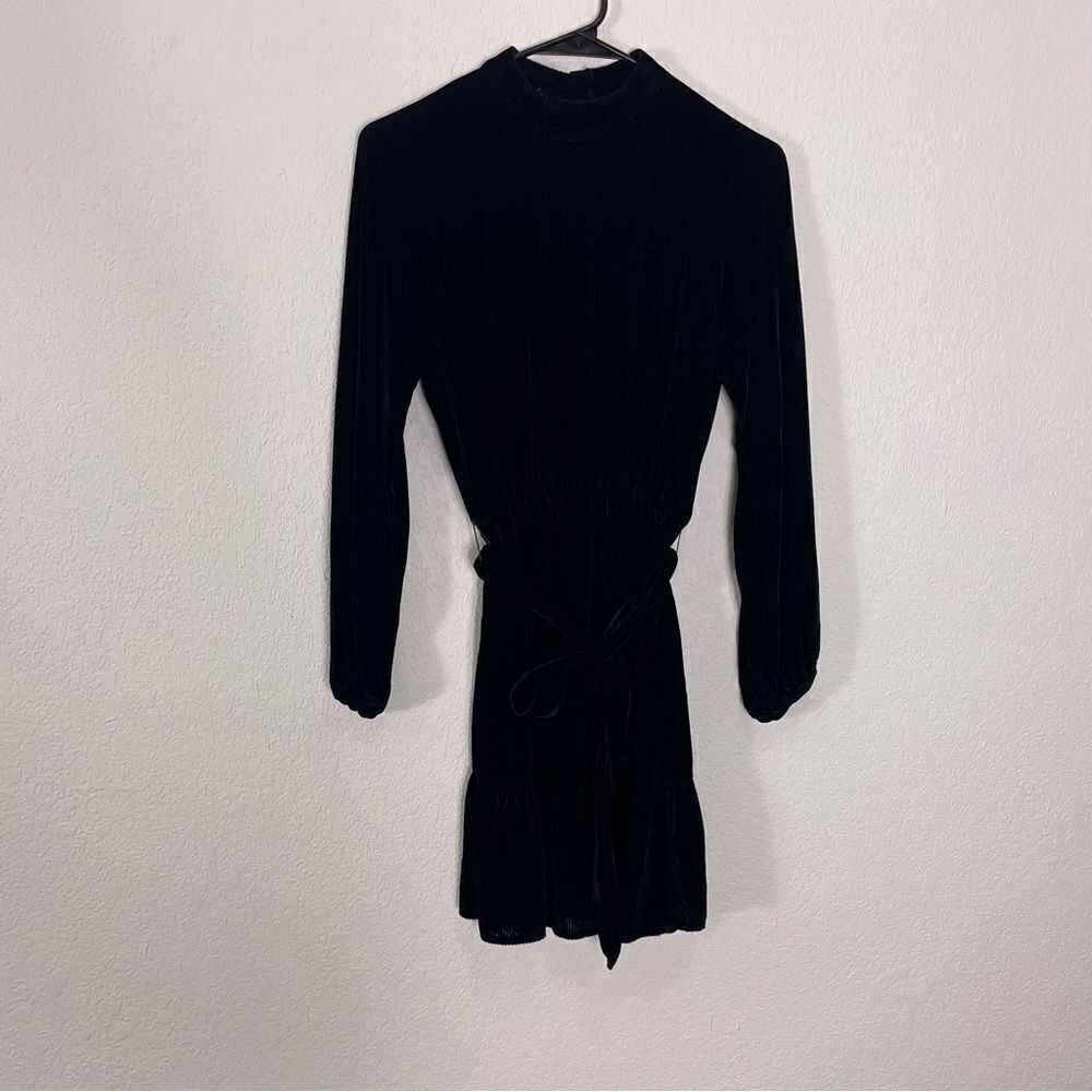 Cloth & Stone Anthropologie Black Ribbed Velour Mock Neck Long Sleeve Mini Dress